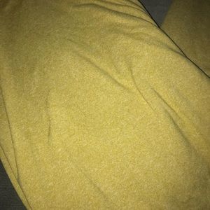 Pastel yellow ( light mustard color) TC leggings!
